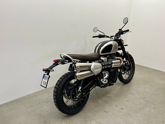 Triumph Scrambler 1200 X Icon edition 4 of 7
