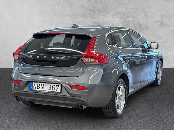 Volvo V40 5 of 5