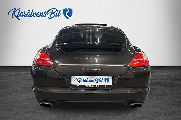 Porsche Panamera 4 6 of 22