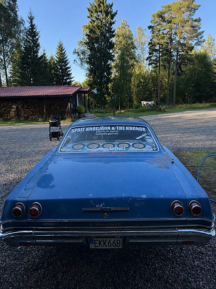 Chevrolet Bel Air 4 of 5