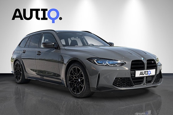 BMW M3 3 of 5