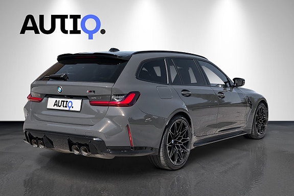 BMW M3 5 of 5