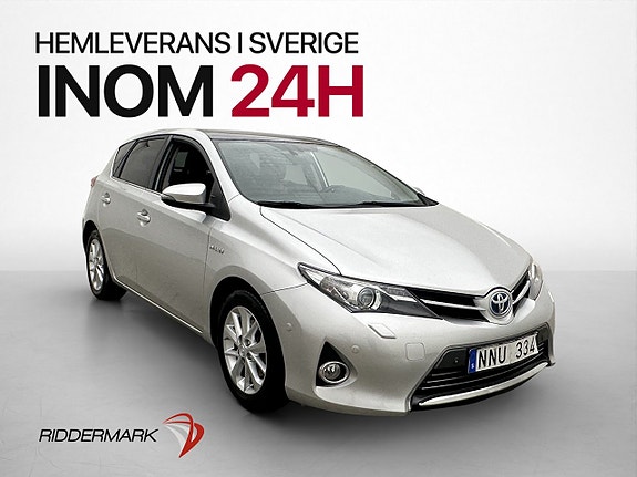 Toyota Auris 2 of 30