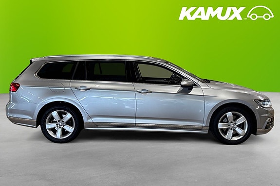 Volkswagen Passat 2 of 5