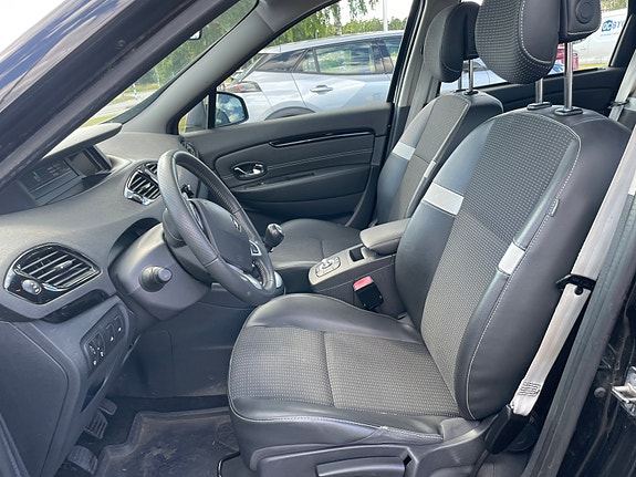 Renault Scenic III 7 of 10