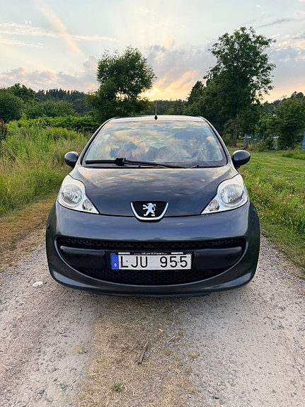 Peugeot 107 3 of 5