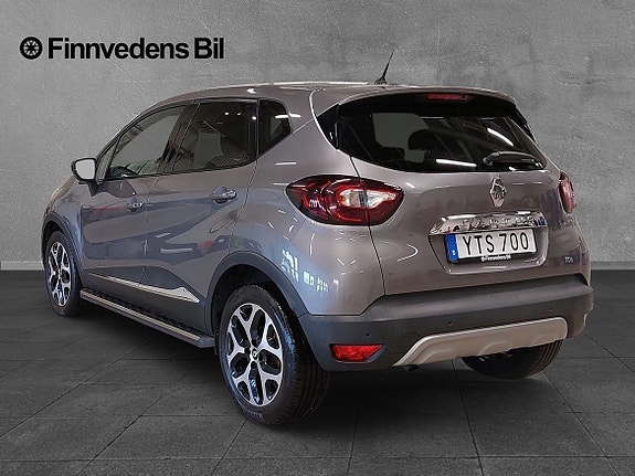 Renault Captur 4 of 5