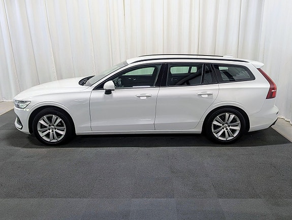 Volvo V60 2 of 14