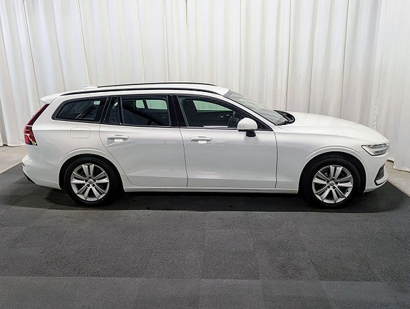 Volvo V60 5 of 14
