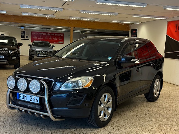 Volvo XC60 3 of 5