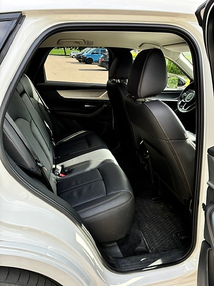 Mazda CX-60 11 of 13