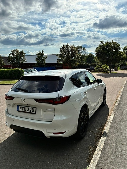 Mazda CX-60 4 of 5