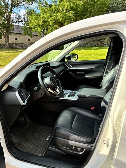 Mazda CX-60 8 of 13