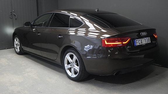 Audi A5 6 of 17