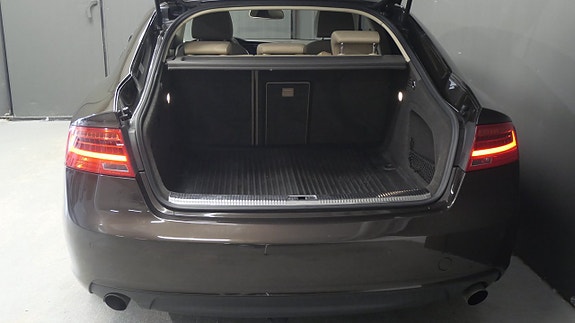 Audi A5 8 of 17
