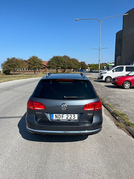 Volkswagen Passat 7 of 7