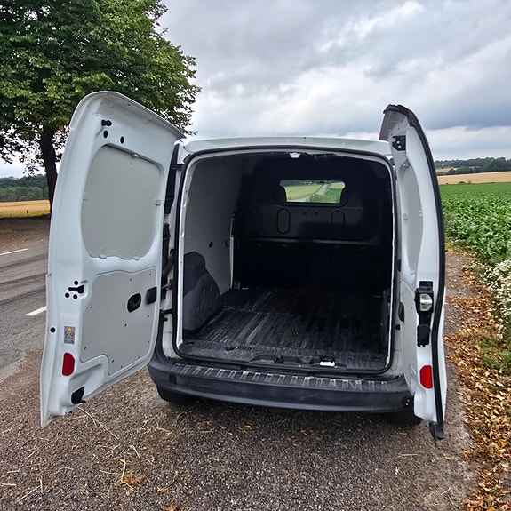 Renault Kangoo Express 7 of 9