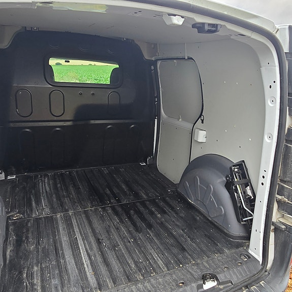 Renault Kangoo Express 6 of 9