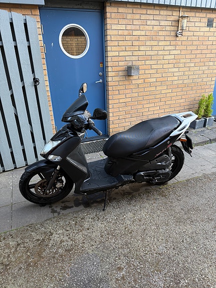 Kymco Agility 150 2 of 4