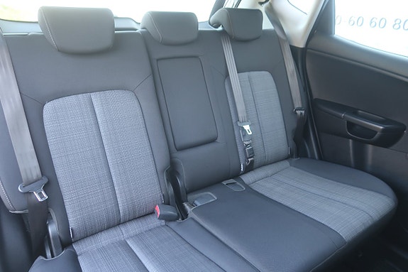 Kia Venga 9 of 22