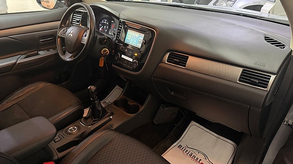 Mitsubishi Outlander 7 of 10