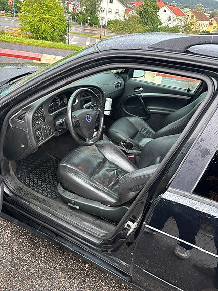 Saab 9-5 8 of 12