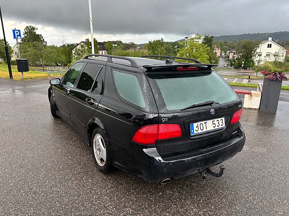 Saab 9-5 4 of 5
