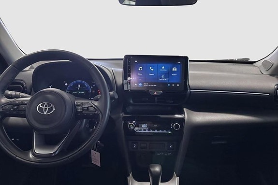 Toyota Yaris Cross 9 of 11