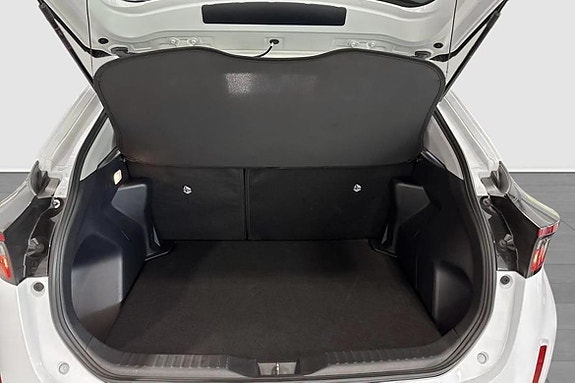 Toyota Yaris Cross 11 of 11