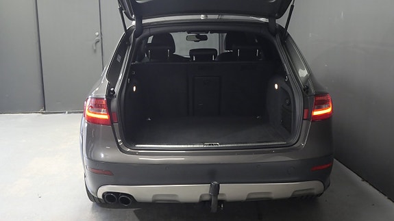 Audi A4 allroad 9 of 15