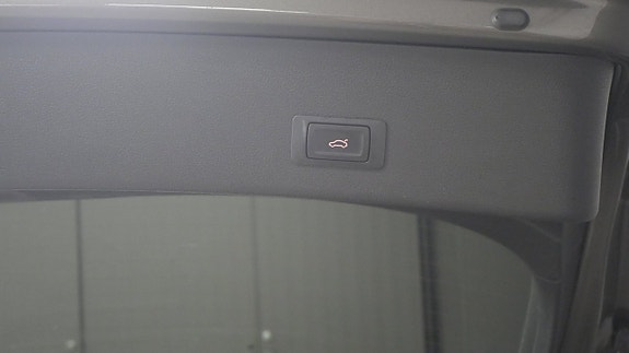 Audi A4 allroad 14 of 15