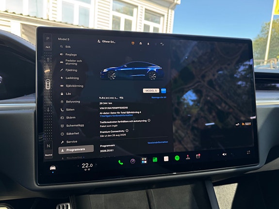 Tesla Model S 28 of 30