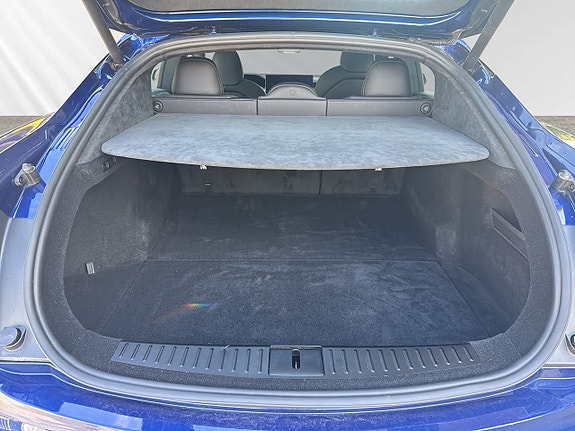 Tesla Model S 20 of 20