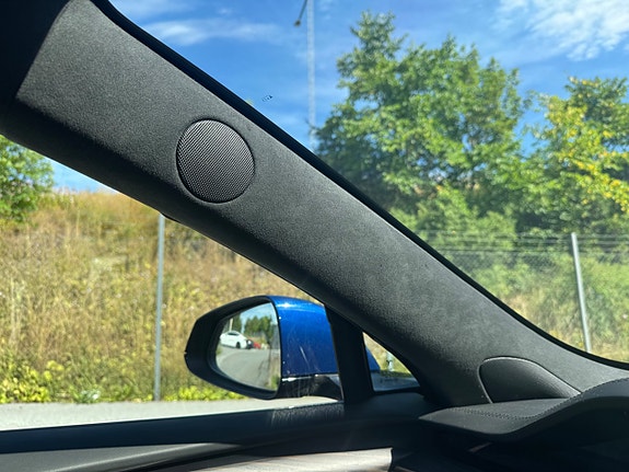Tesla Model S 13 of 20