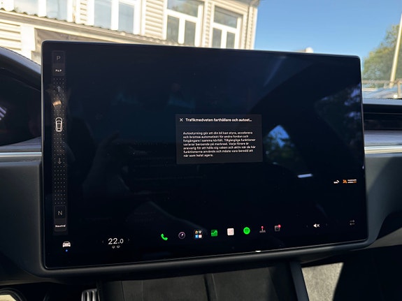 Tesla Model S 27 of 30