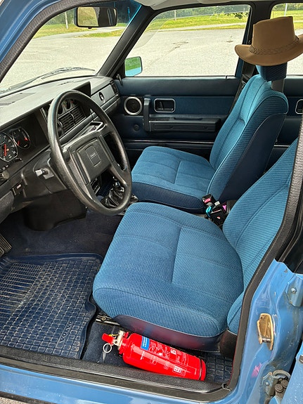Volvo 240 5 of 5