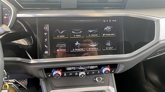 Audi Q3 9 of 13