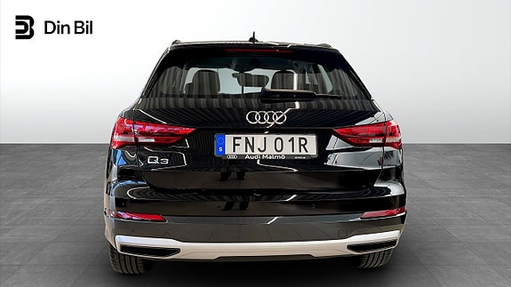 Audi Q3 5 of 5