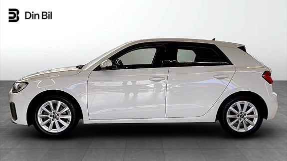 Audi A1 2 of 5