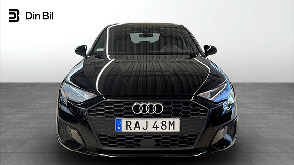 Audi A3 4 of 5