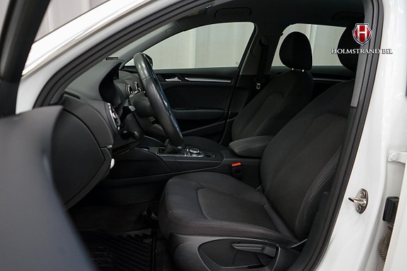 Audi A3 9 of 21