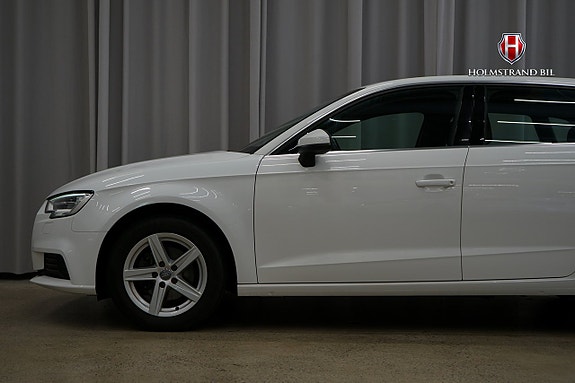 Audi A3 6 of 21