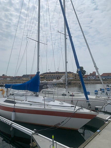 Helmsman 26 4 of 11