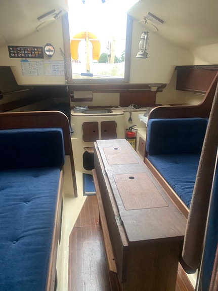 Helmsman 26 7 of 11