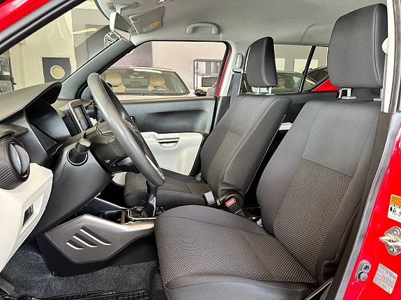 Suzuki Ignis 8 of 12