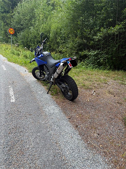 Yamaha XT660X SM 3 of 4