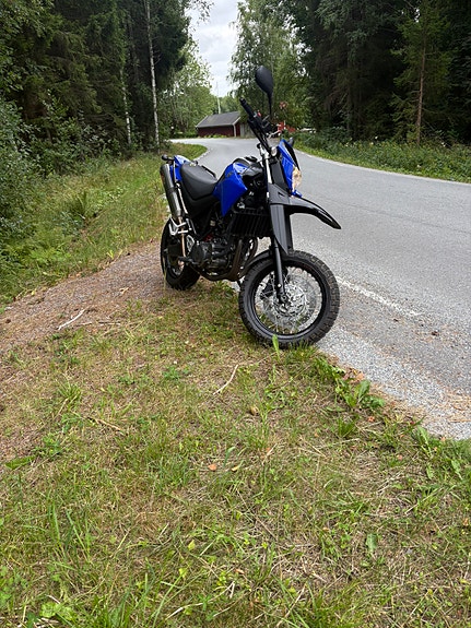 Yamaha XT660X SM 4 of 4