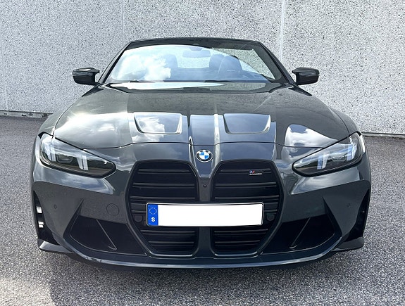 BMW M4 6 of 27