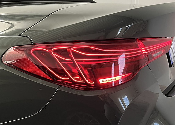 BMW M4 18 of 27