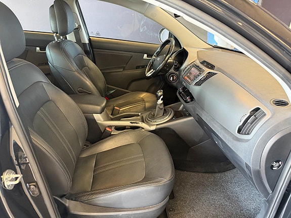 Kia Sportage 16 of 23